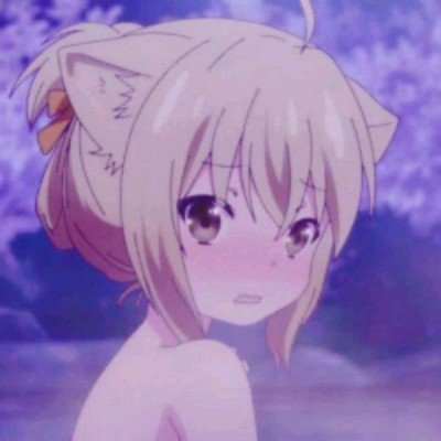 女孩不慎摔坏标本 馆长暖心安抚